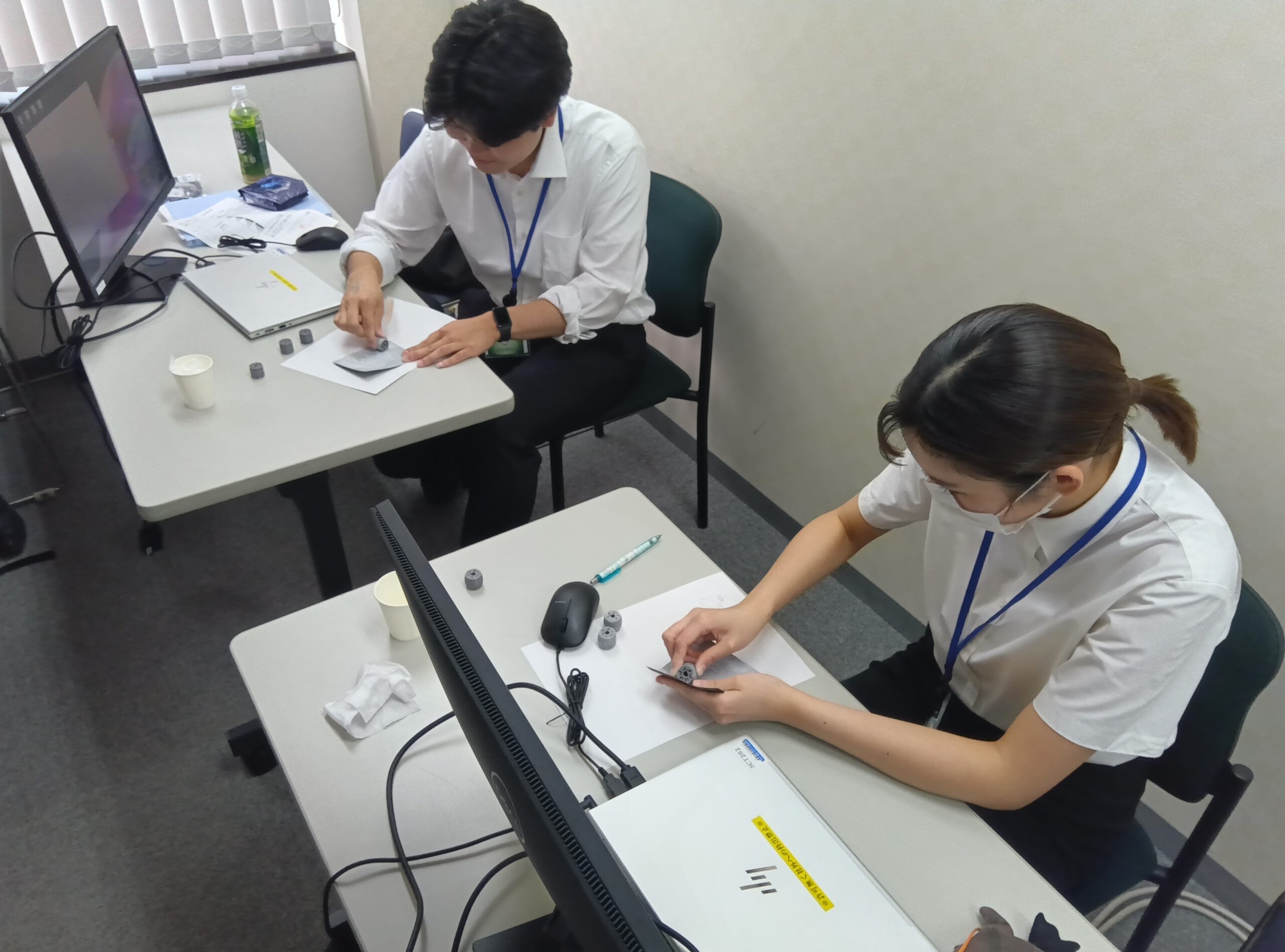 タイヤ製作をしている様子